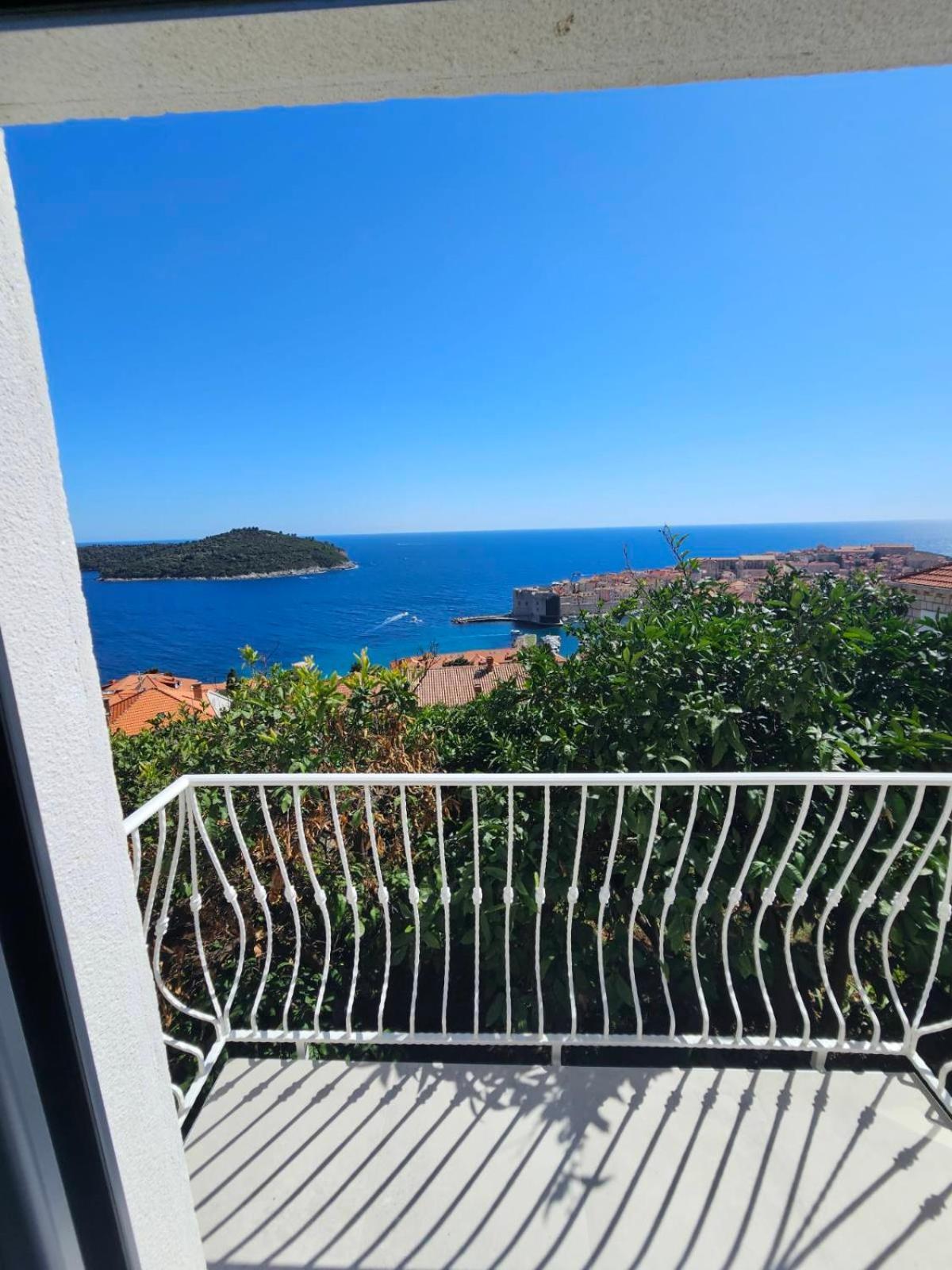 Old Viewpoint By Dubrovnikview Apartment